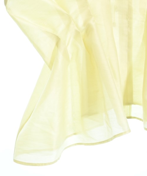 MURRAL เสื้อสตรี