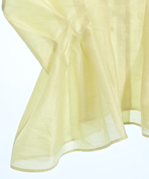 MURRAL เสื้อสตรี