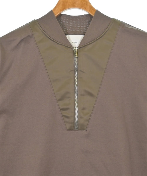 CINOH เสื้อยืด/เสื้อท็อปส์