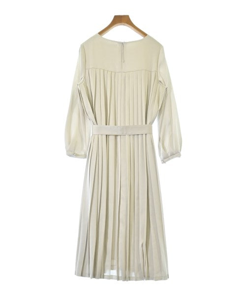 Jiyuku ชุดเดรส