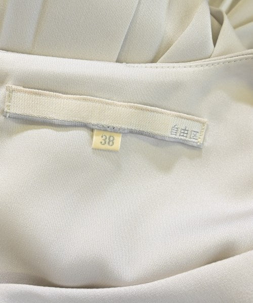 Jiyuku ชุดเดรส