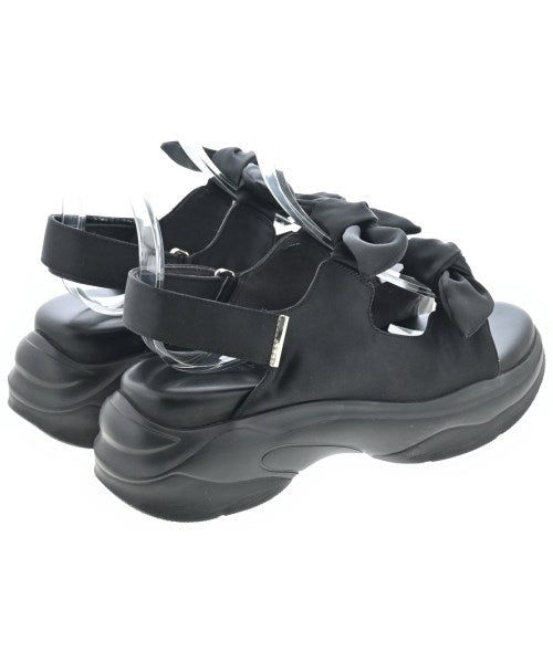 Le Talon รองเท้าแตะ