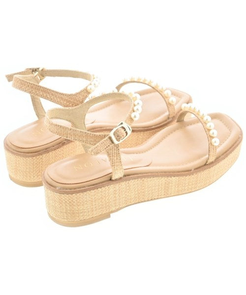 Le Talon รองเท้าแตะ