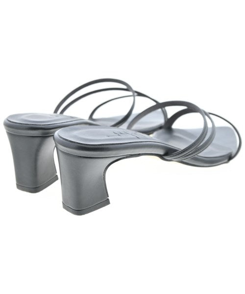 Le Talon รองเท้าแตะ