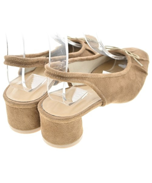 Le Talon รองเท้าแตะ