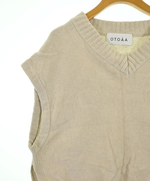 otoaa เสื้อแขนกุด