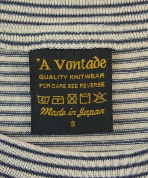A VONTADE เสื้อยืด/เสื้อท็อปส์