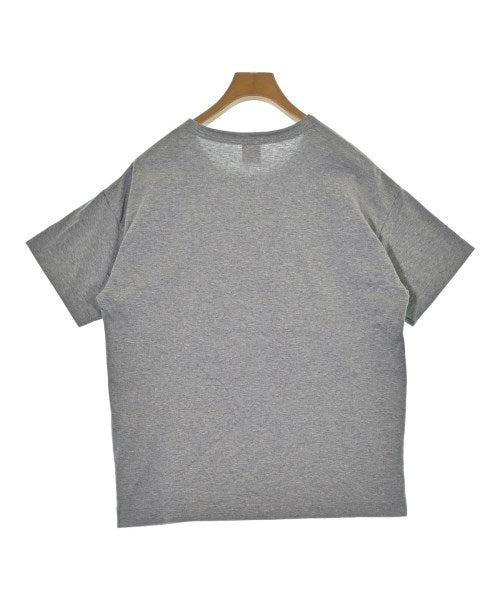 A VONTADE เสื้อยืด/เสื้อท็อปส์