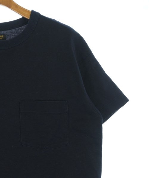 A VONTADE เสื้อยืด/เสื้อท็อปส์