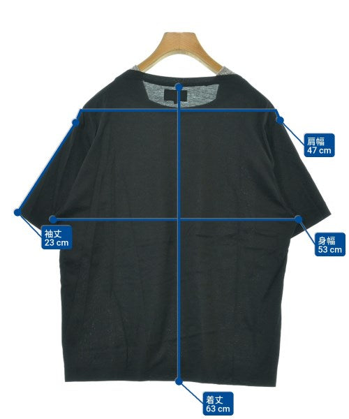 TA CA SI เสื้อยืด/เสื้อท็อปส์