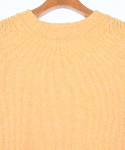 Lugnoncure เสื้อกันหนาว