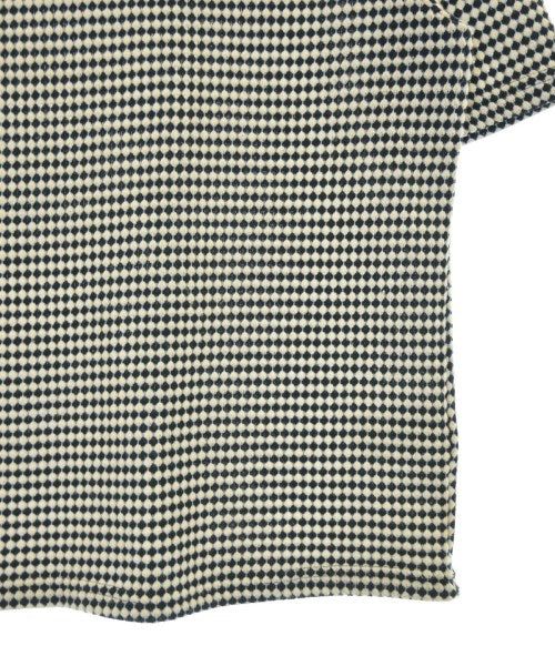 Lugnoncure เสื้อยืด/เสื้อท็อปส์