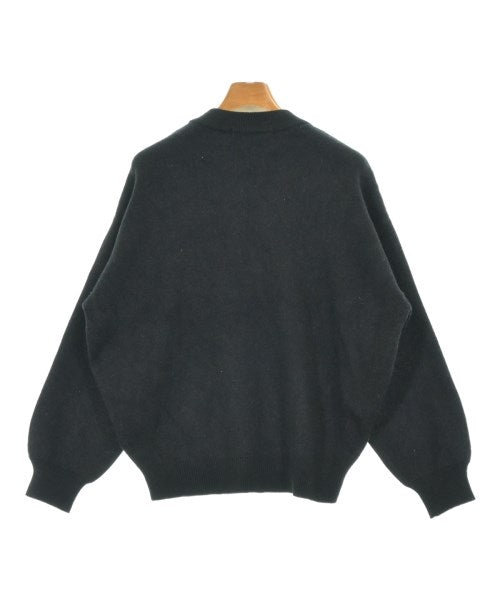 Lugnoncure เสื้อกันหนาว