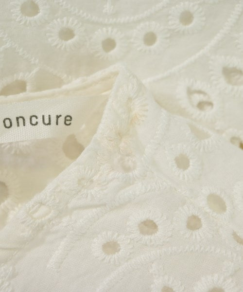 Lugnoncure เสื้อสตรี