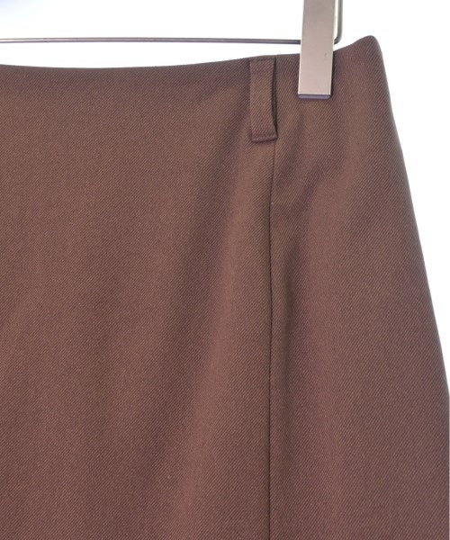 ASTRAET กระโปรงยาวถึงเข่า