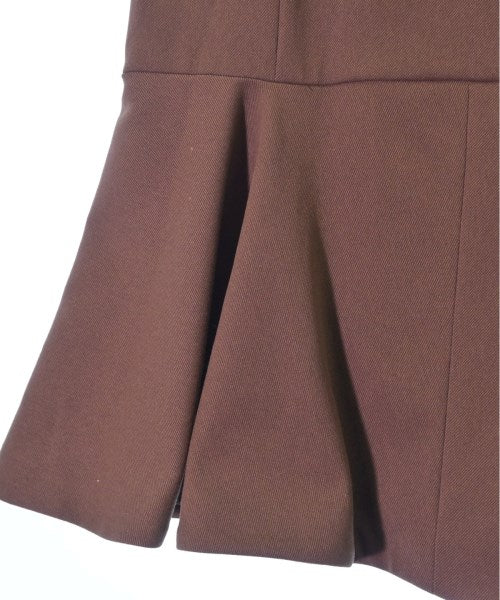 ASTRAET กระโปรงยาวถึงเข่า