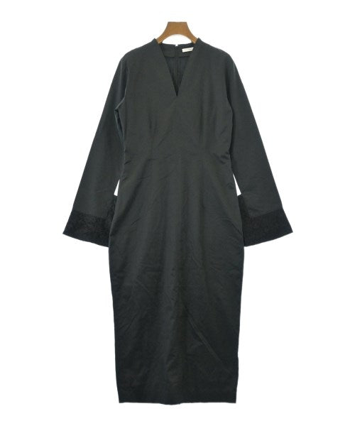 ASTRAET ชุดเดรส