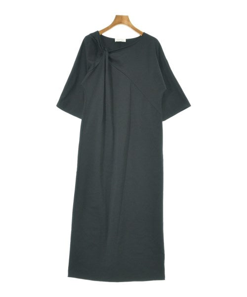 ASTRAET ชุดเดรส