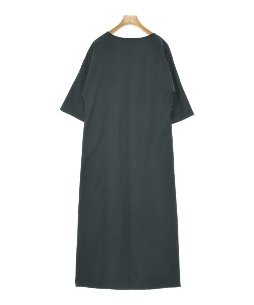 ASTRAET ชุดเดรส