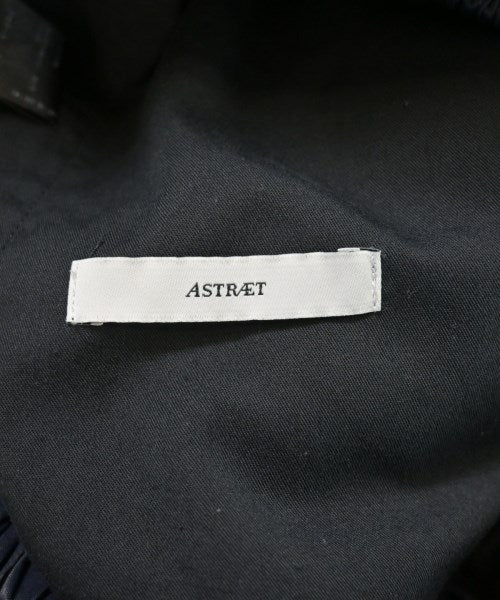 ASTRAET กางเกงมีกระเป๋าข้างกางเกง2-4 กระเป๋า