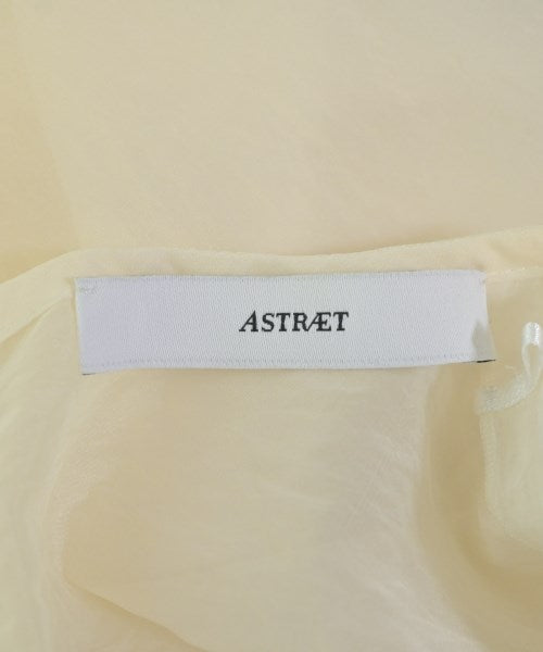 ASTRAET เสื้อลำลอง