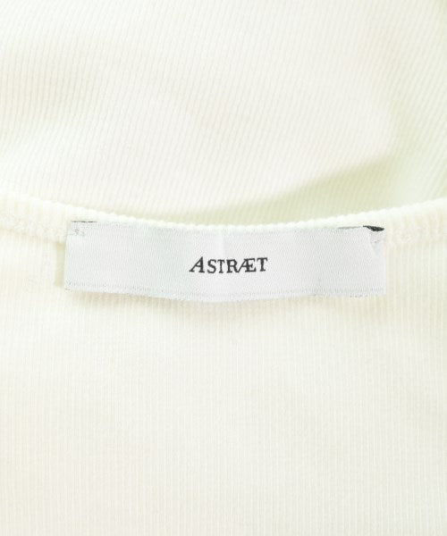 ASTRAET เสื้อยืด/เสื้อท็อปส์