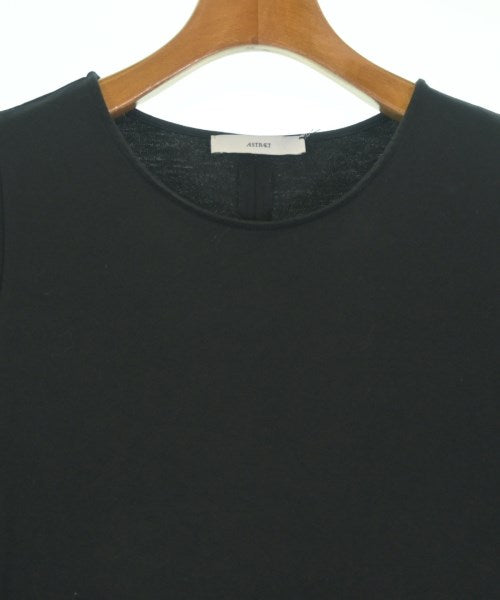 ASTRAET เสื้อยืด/เสื้อท็อปส์