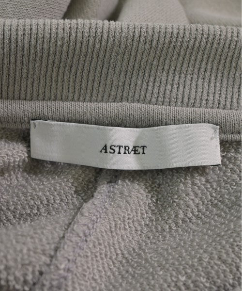 ASTRAET เสื้อยืด/เสื้อท็อปส์