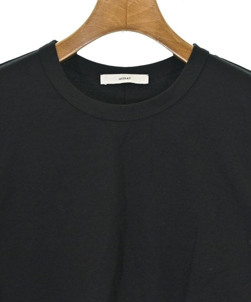ASTRAET เสื้อยืด/เสื้อท็อปส์