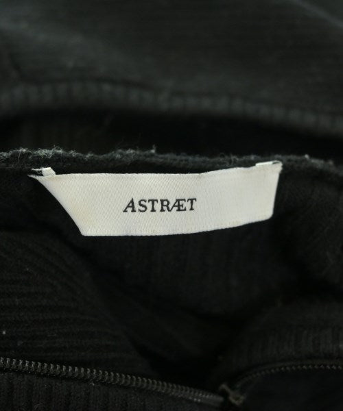 ASTRAET เสื้อกันหนาว