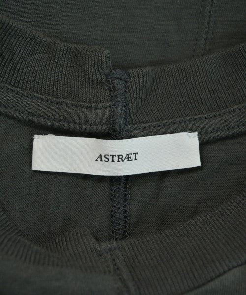 ASTRAET เสื้อยืด/เสื้อท็อปส์
