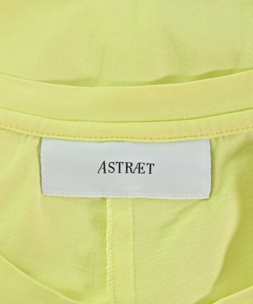 ASTRAET เสื้อยืด/เสื้อท็อปส์