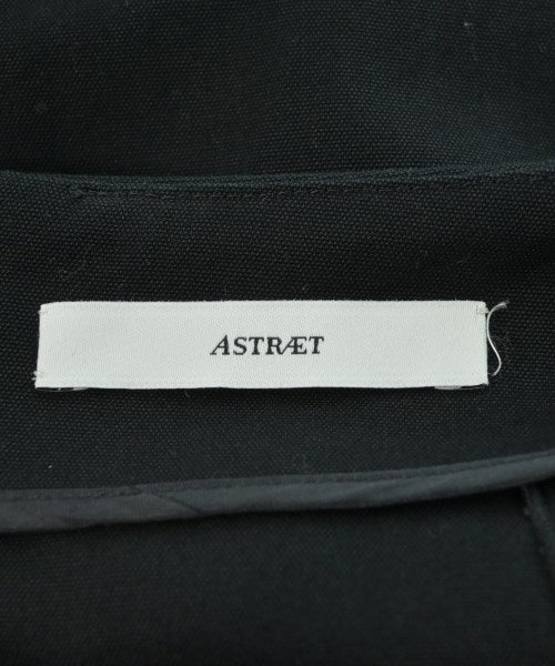 ASTRAET กระโปรงยาวถึงเข่า