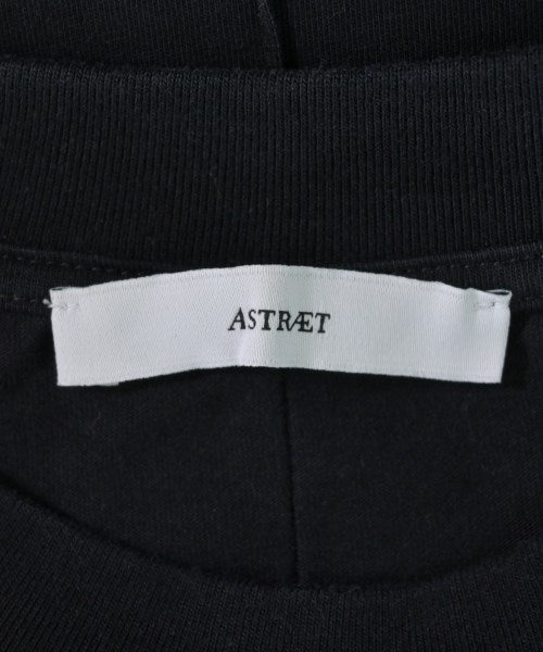 ASTRAET เสื้อยืด/เสื้อท็อปส์