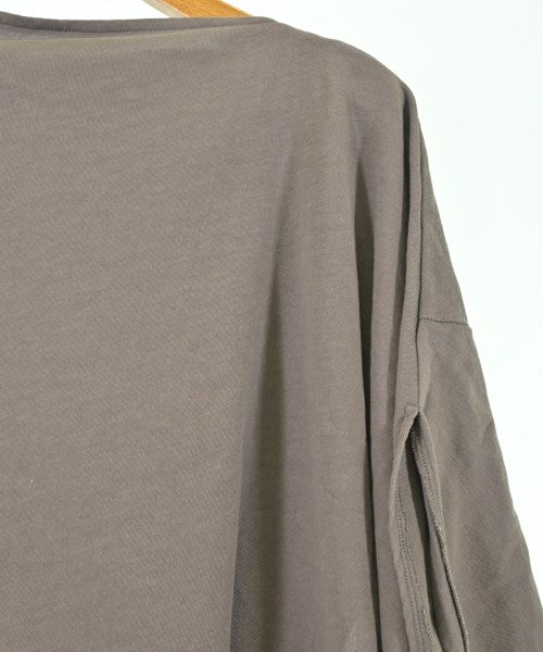ASTRAET เสื้อยืด/เสื้อท็อปส์