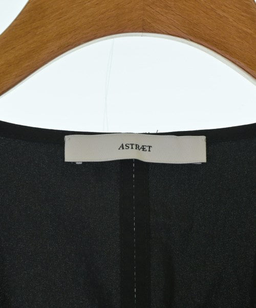 ASTRAET ชุดเดรส