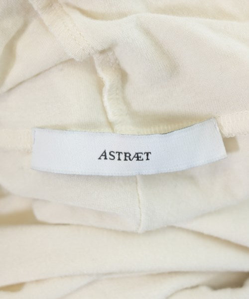 ASTRAET เสื้อยืด/เสื้อท็อปส์