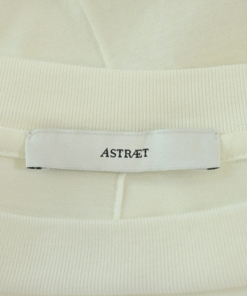 ASTRAET เสื้อยืด/เสื้อท็อปส์