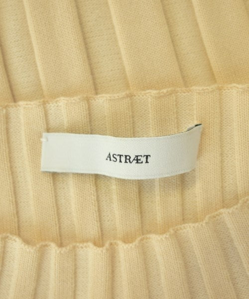 ASTRAET เสื้อกันหนาว