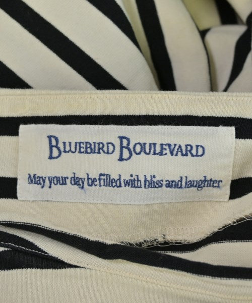 BLUEBIRD BOULEVARD เสื้อยืด/เสื้อท็อปส์