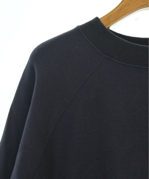 upper hights เสื้อสเวตเตอร์