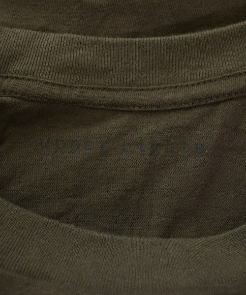 upper hights เสื้อยืด/เสื้อท็อปส์