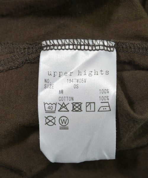 upper hights เสื้อยืด/เสื้อท็อปส์