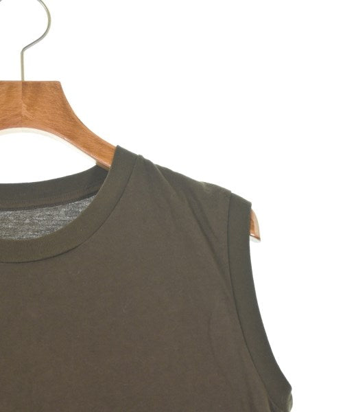 upper hights เสื้อยืด/เสื้อท็อปส์