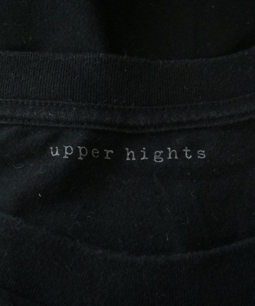 upper hights เสื้อยืด/เสื้อท็อปส์