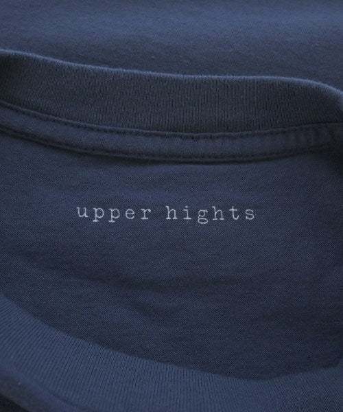 upper hights เสื้อยืด/เสื้อท็อปส์
