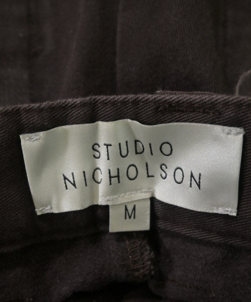 STUDIO NICHOLSON ชิโน่