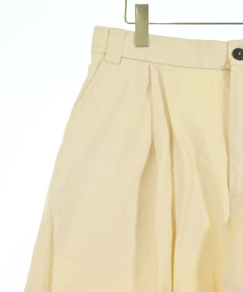 STUDIO NICHOLSON ชิโน่