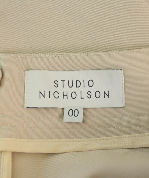 STUDIO NICHOLSON กระโปรงยาวถึงเข่า