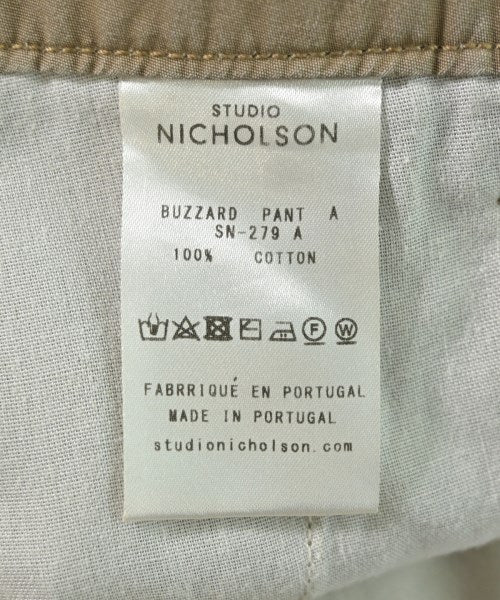 STUDIO NICHOLSON ชิโน่